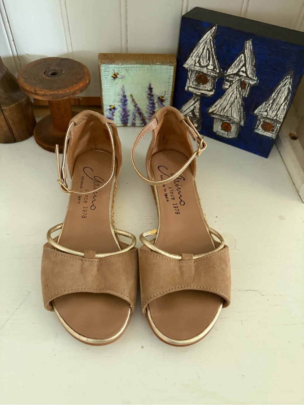 Gaimo Womens Tan Suede Ankle Strap Sandals